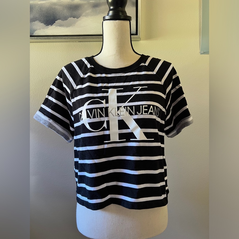 Calvin Klein Jeans Women’s Short Sleeve Cropped Top Size S